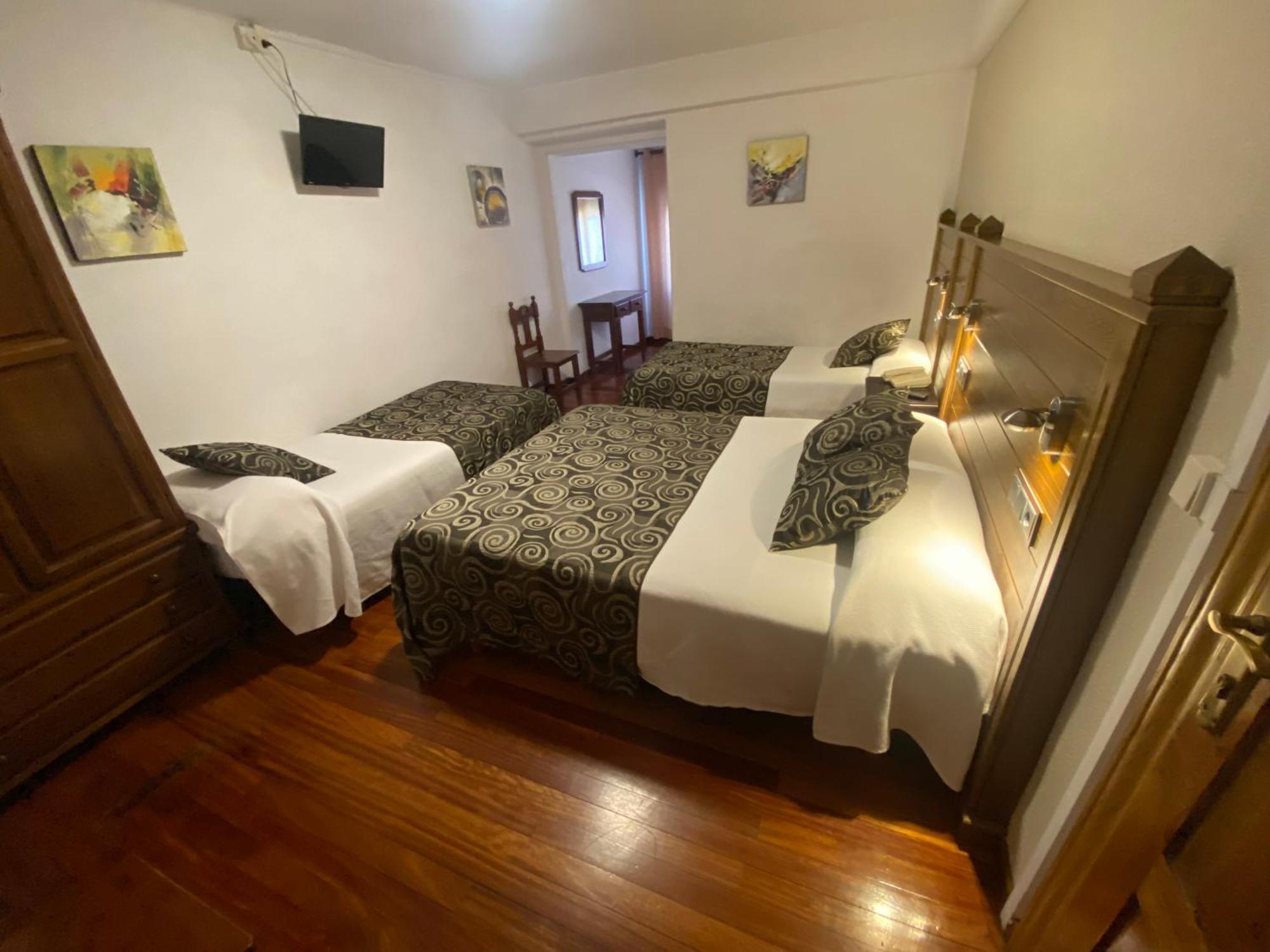 Hotel La Rambla Biescas  Eksteriør billede