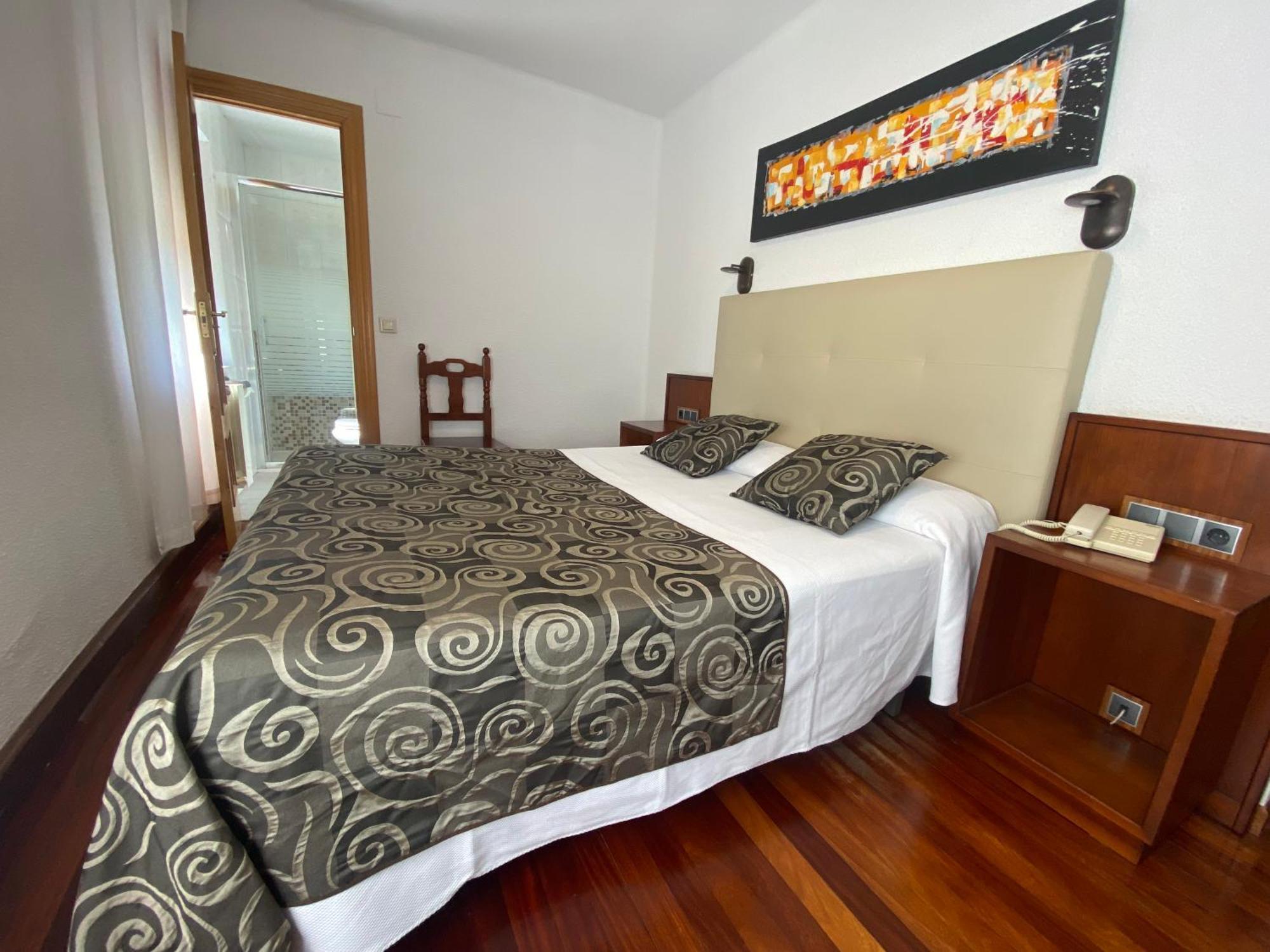Hotel La Rambla Biescas  Eksteriør billede