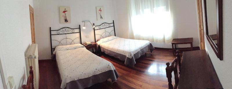 Hotel La Rambla Biescas  Eksteriør billede