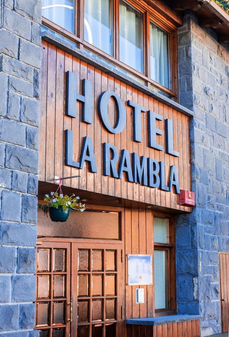 Hotel La Rambla Biescas  Eksteriør billede